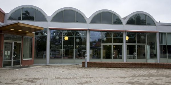andersbergs-bibliotekwpe-1-700x350-1.jpg