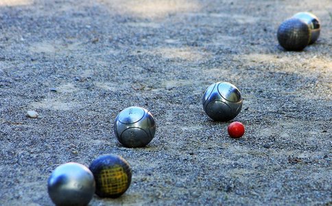 boule-3058654-1280.jpg
