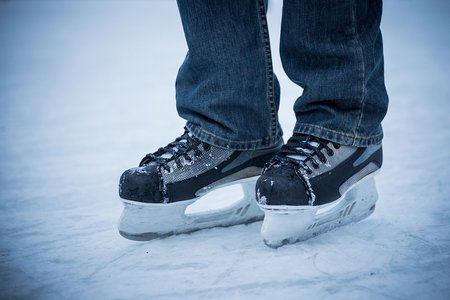 skating-boots-6657328-1280.jpg