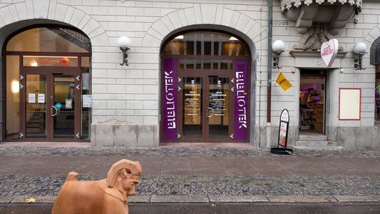stadsbibliotek-nygatan-25-1-web.jpg