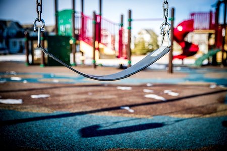 swing-1188132_1280-1.jpg